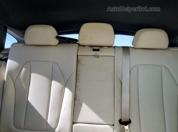 5UX2V1C01M9E00728 2021 BMW X4 Burgundy Հետևի նստատեղերի տեսք