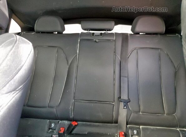 5UX2V1C07M9H76334 2021 BMW X4 Black Vista de los asientos traseros