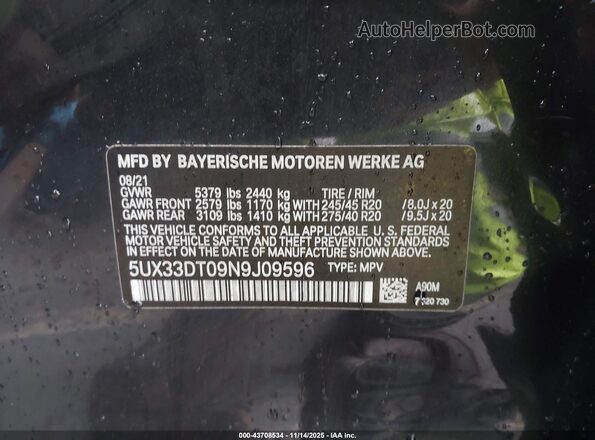 5UX33DT09N9J09596 2022 BMW X4 Black Vista del compartimento del motor