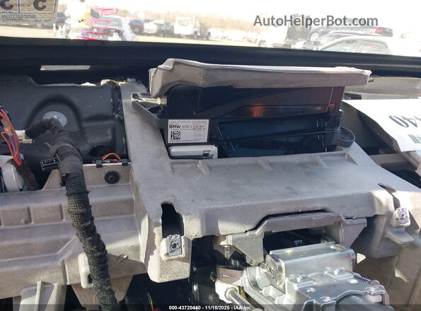 5UX33EM06S9Z55281 2025 BMW X7 White 