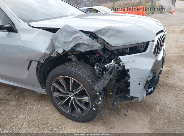 5UX33EX03S9Z49496 2025 BMW X6 Серый Вид спереди