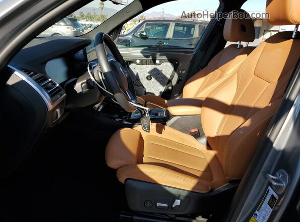 5UX43DP01R9T51108 2024 BMW X3 Gray Front interior view