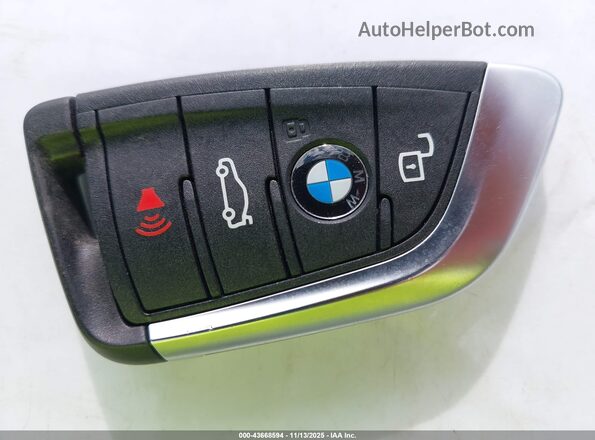 5UX43DP04P9N93663 2023 BMW X3 Gray წინა პანელის ხედი