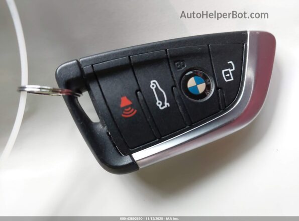 5UX43DP05R9W60130 2024 BMW X3 Gray Widok deski rozdzielczej
