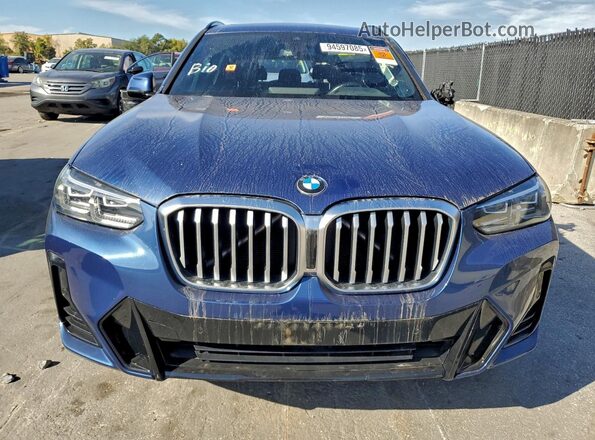 5UX43DP08N9K27038 2022 BMW X3 Blue Вид спереду