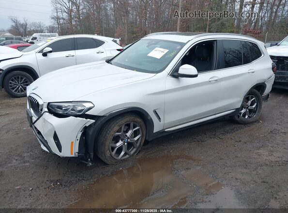 5UX43DP08R9U57541 2024 BMW X3 White Առջևի ձախ երեք քառորդ տեսարան