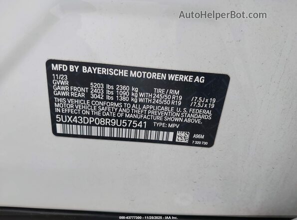 5UX43DP08R9U57541 2024 BMW X3 White Շարժիչի բաժամունքի տեսք