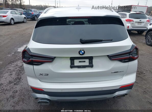 5UX43DP08R9U57541 2024 BMW X3 White 