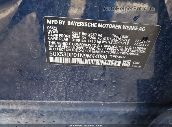 5UX53DP01N9M44080 2022 BMW X3 Blue Շարժիչի բաժամունքի տեսք