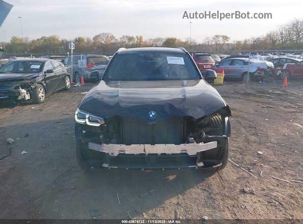 5UX53DP01P9R33873 2023 BMW X3 Black Widok wnętrza z tyłu