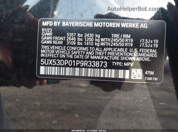 5UX53DP01P9R33873 2023 BMW X3 Black Widok komory silnika
