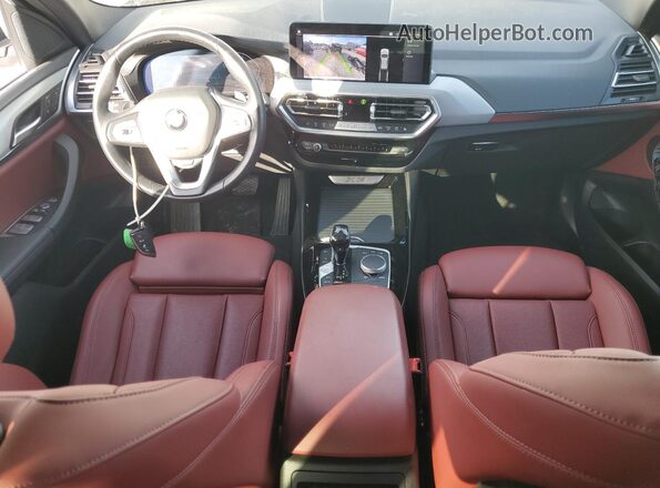 5UX53DP02N9L16107 2022 BMW X3 White Вид панелі приладів