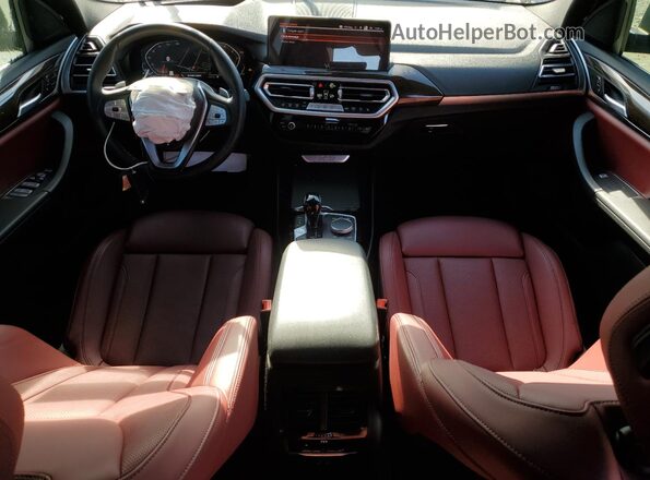 5UX53DP02P9R98375 2023 BMW X3 Silver Widok deski rozdzielczej