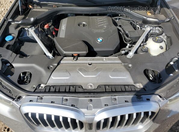 5UX53DP02R9V19648 2024 BMW X3 Серый Вид задней части салона