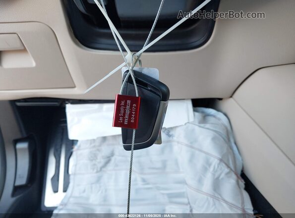 5UX53DP03N9M67828 2022 BMW X3 White Widok deski rozdzielczej