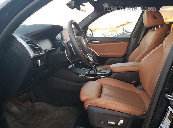 5UX53DP06N9J18064 2022 BMW X3 Black Vista interior delantera