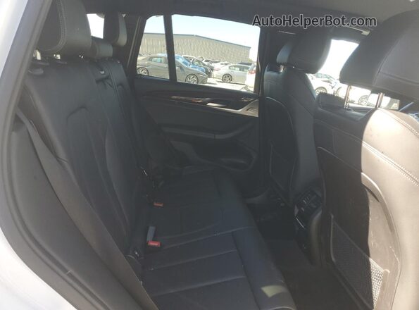5UX53DP09N9K02248 2022 BMW X3 White Вид задньої частини салону