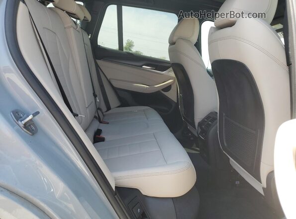5UX53DP0XN9J19976 2022 BMW X3 Gray Вид задньої частини салону