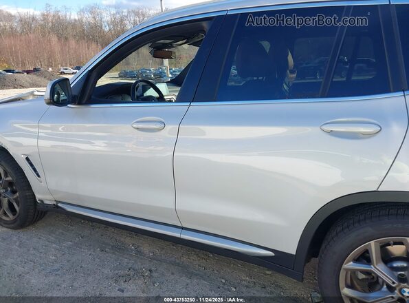 5UX53DP0XN9M07481 2022 BMW X3 White Панорамний вид салону 360°