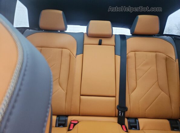5UX73GP04S9130400 2025 BMW X3 Серый Вид задних сидений