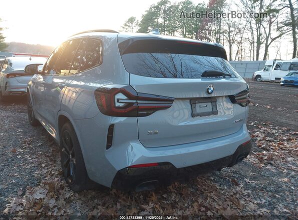 5UX83DP01N9J71526 2022 BMW X3 Gray Rear left