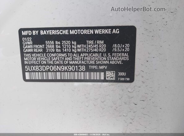 5UX83DP06N9K90138 2022 BMW X3 White Vista del compartimento del motor