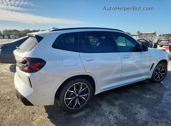 5UX83DP06R9T82307 2024 BMW X3 White უკანა მარჯვენა