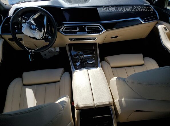 5UXCR4C01L9B89426 2020 BMW X5 White Widok deski rozdzielczej