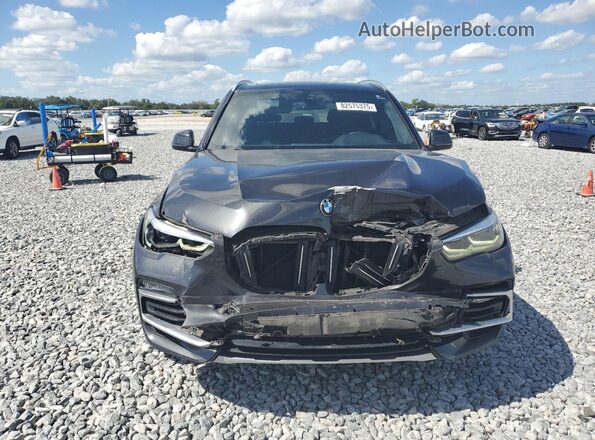 5UXCR4C06LLE30691 2020 BMW X5 Gray Front view