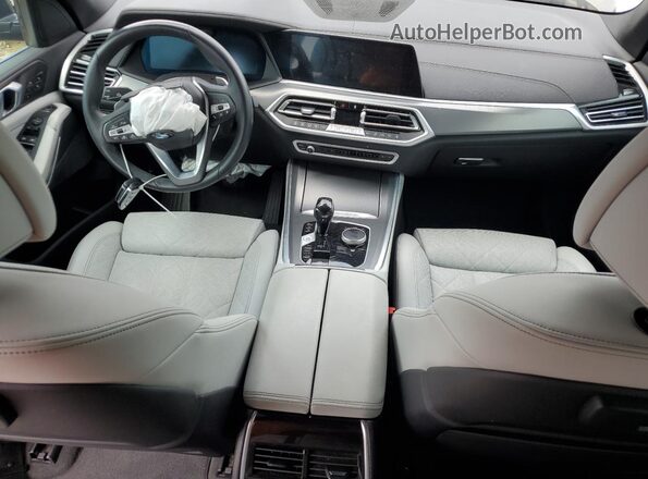 5UXCR4C06P9R07300 2023 BMW X5 Green Vista del salpicadero
