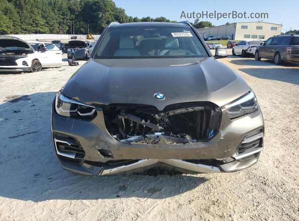5UXCR4C06P9R07300 2023 BMW X5 Green Vista frontal