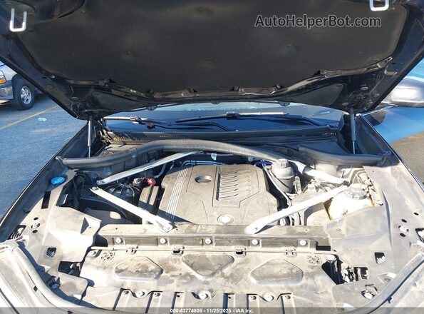 5UXCR4C07P9R10285 2023 BMW X5 Black Widok z tyłu