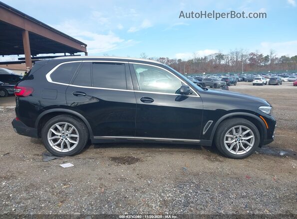 5UXCR6C03N9J16005 2022 BMW X5 Black Vista interior trasera