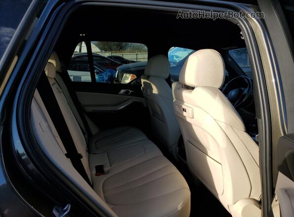 5UXCR6C06M9F36598 2021 BMW X5 Green Rear interior view