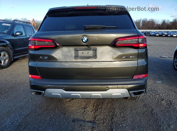 5UXCR6C06M9F36598 2021 BMW X5 Green Rear view