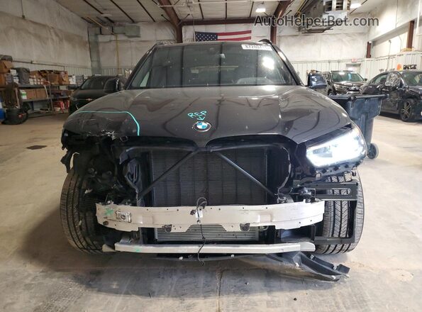 5UXCR6C06P9R96829 2023 BMW X5 Black Front view