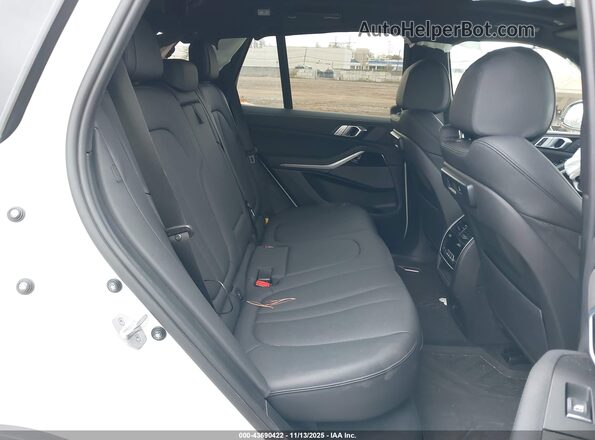5UXCR6C07M9F36691 2021 BMW X5 White VIN կոդի պիտակի տեսք