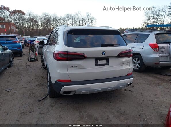 5UXCR6C09M9E79054 2021 BMW X5 White 