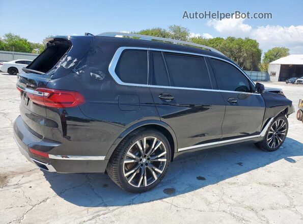 5UXCW2C01L9A03462 2020 BMW X7 Black 