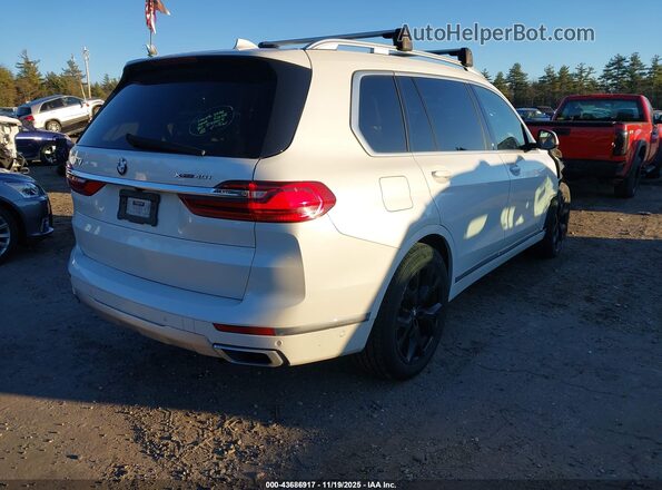 5UXCW2C02N9L06072 2022 BMW X7 White Задня права чверть