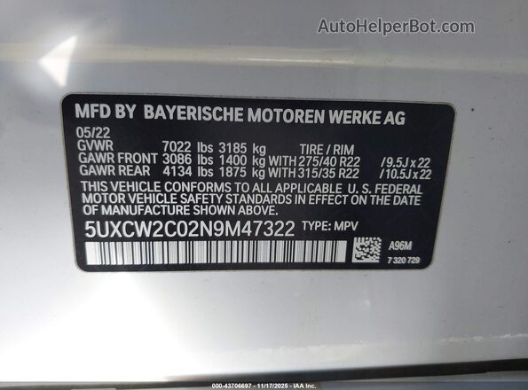5UXCW2C02N9M47322 2022 BMW X7 White Widok komory silnika