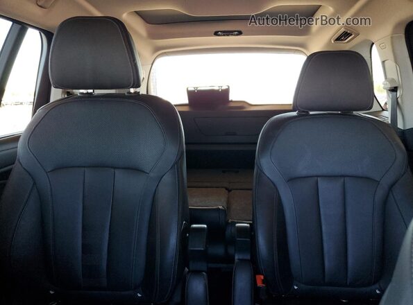 5UXCW2C03M9D98732 2021 BMW X7 Black Вид задніх сидінь