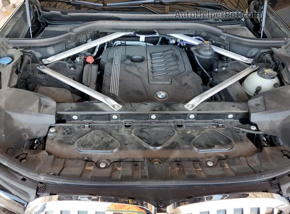 5UXCW2C03M9D98732 2021 BMW X7 Black Вид підкапотного простору