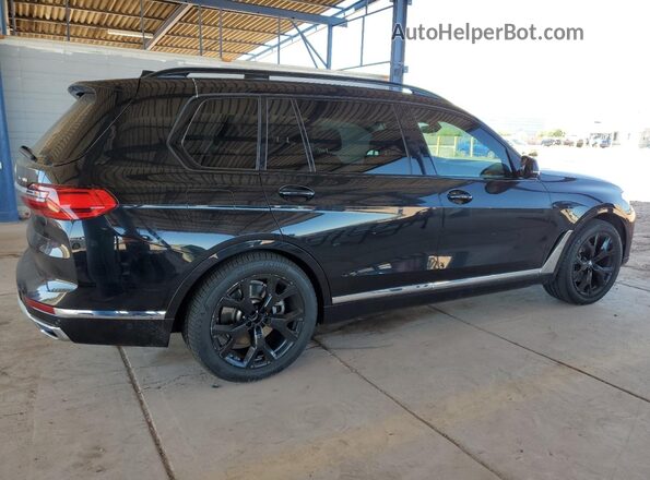 5UXCW2C03M9D98732 2021 BMW X7 Black Задня права чверть