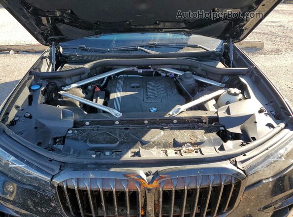 5UXCW2C03N9K66066 2022 BMW X7 Black Engine compartment view