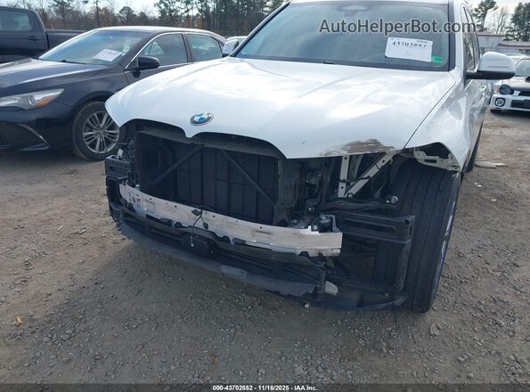 5UXCW2C04L9C89761 2020 BMW X7 White 