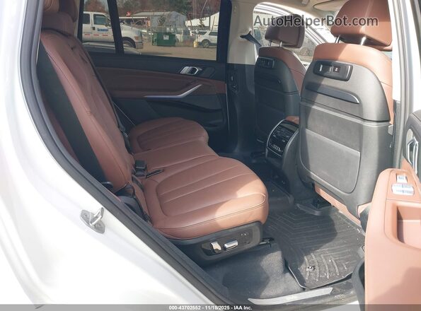 5UXCW2C04L9C89761 2020 BMW X7 White 