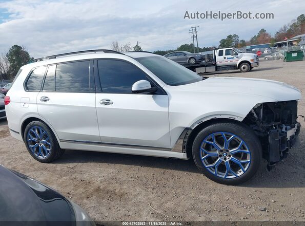 5UXCW2C04L9C89761 2020 BMW X7 White 