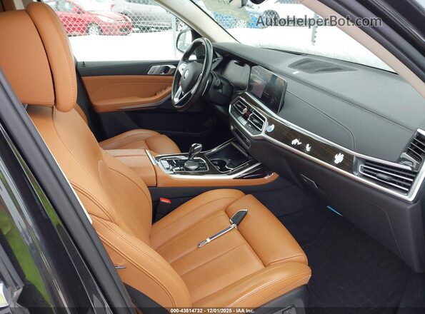 5UXCW2C05L9A00421 2020 BMW X7 Gray 