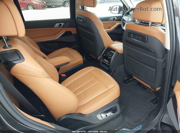 5UXCW2C05L9A00421 2020 BMW X7 Gray 